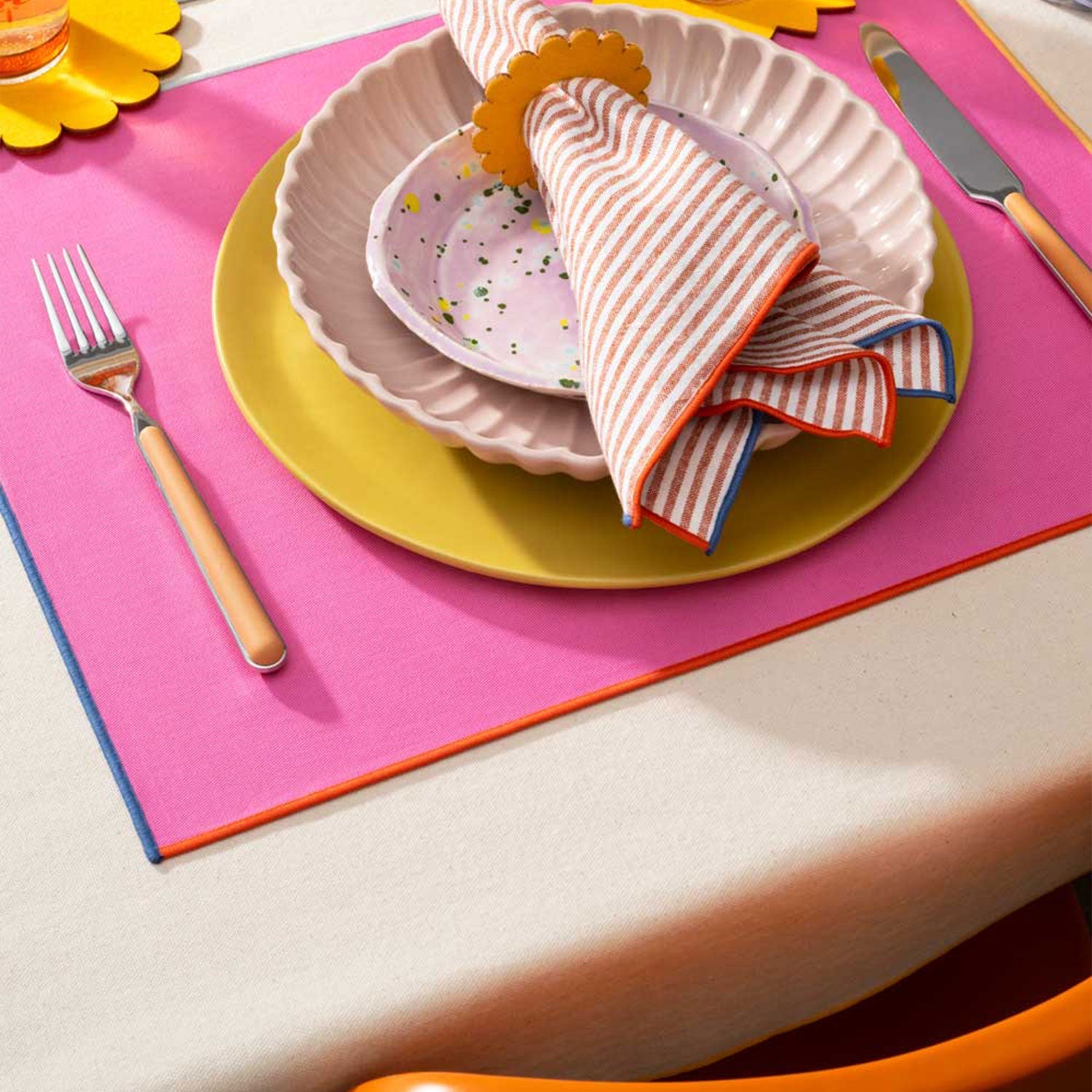 Macaw Burlap Tablecloth