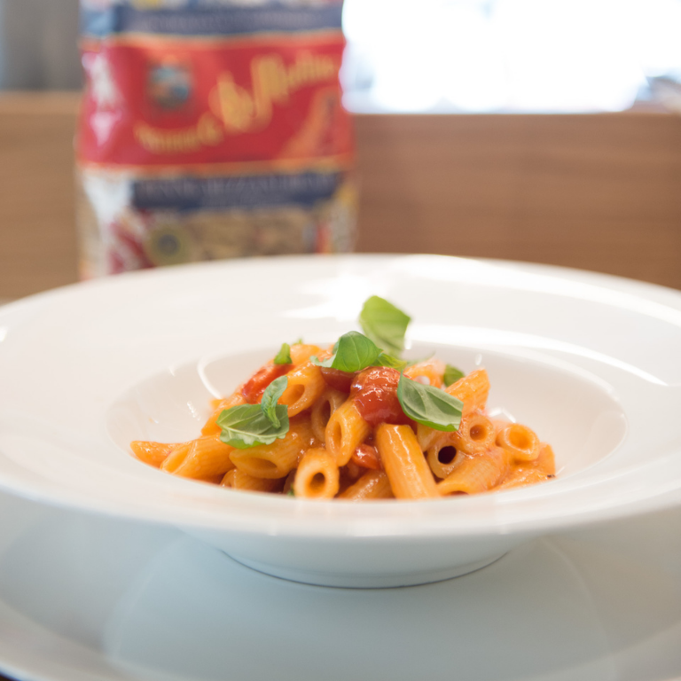 Penne Mezzane in D&G Packaging by Pastificio Di Martino