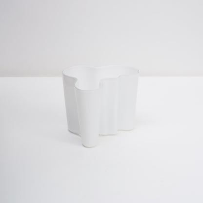 Savoy Vase, 4.75" by Alvar Aalto for Iittala