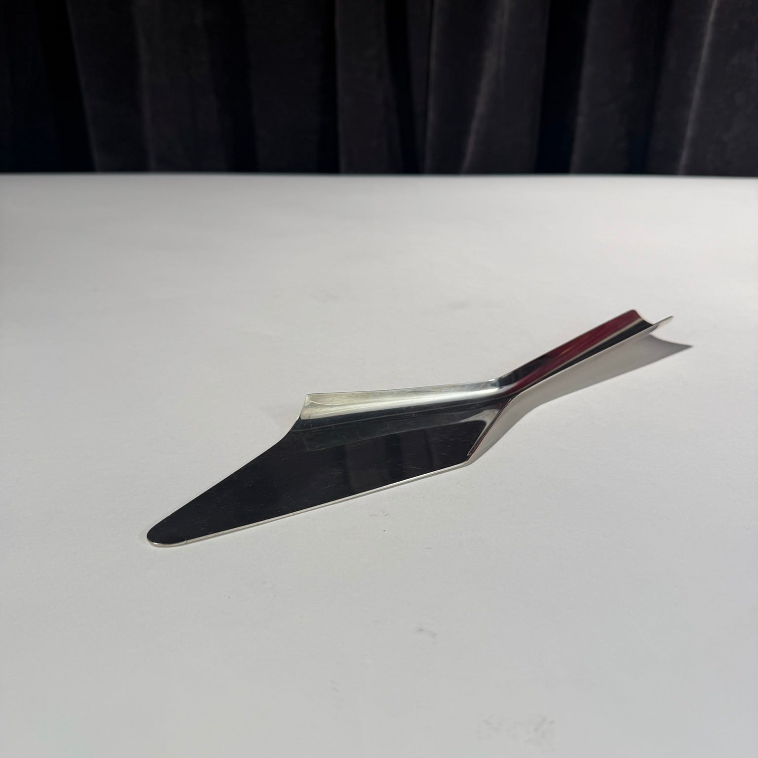 Lino Sabattini Christofle Cake Server