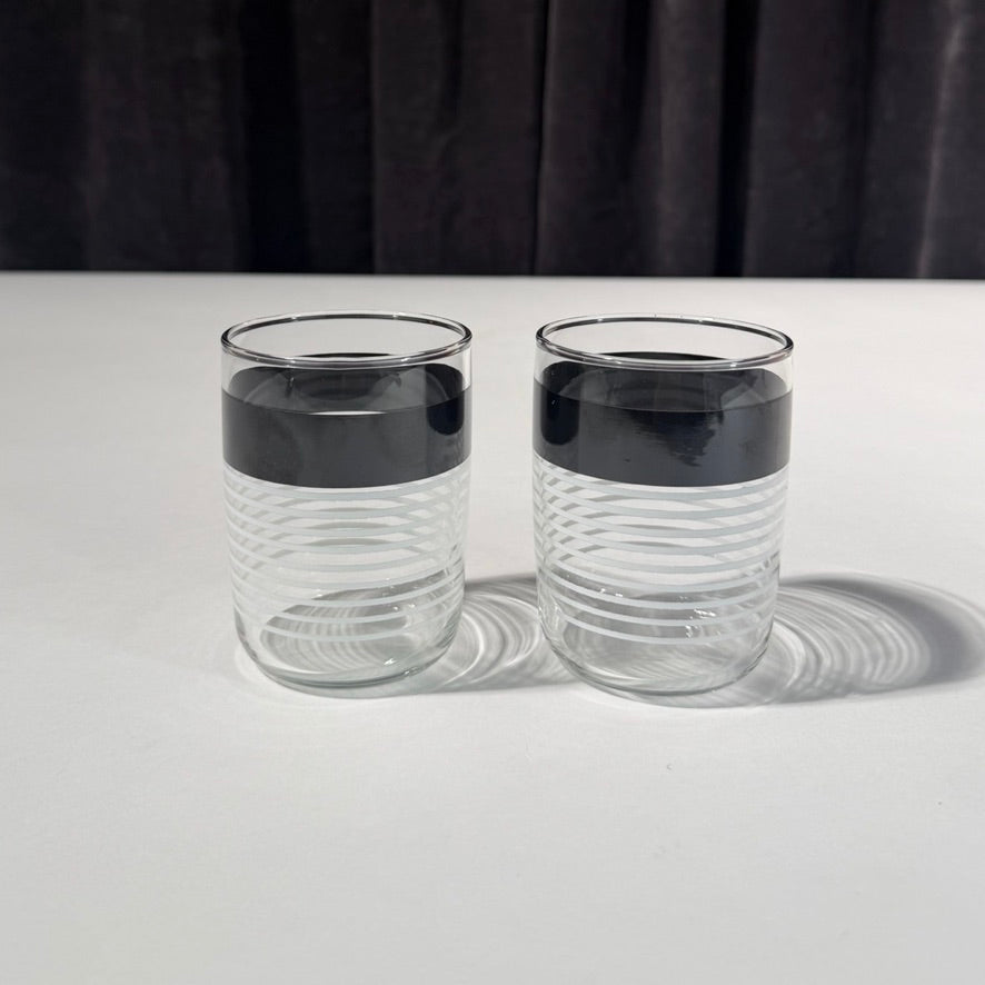 SM MCM B&W Glass pair