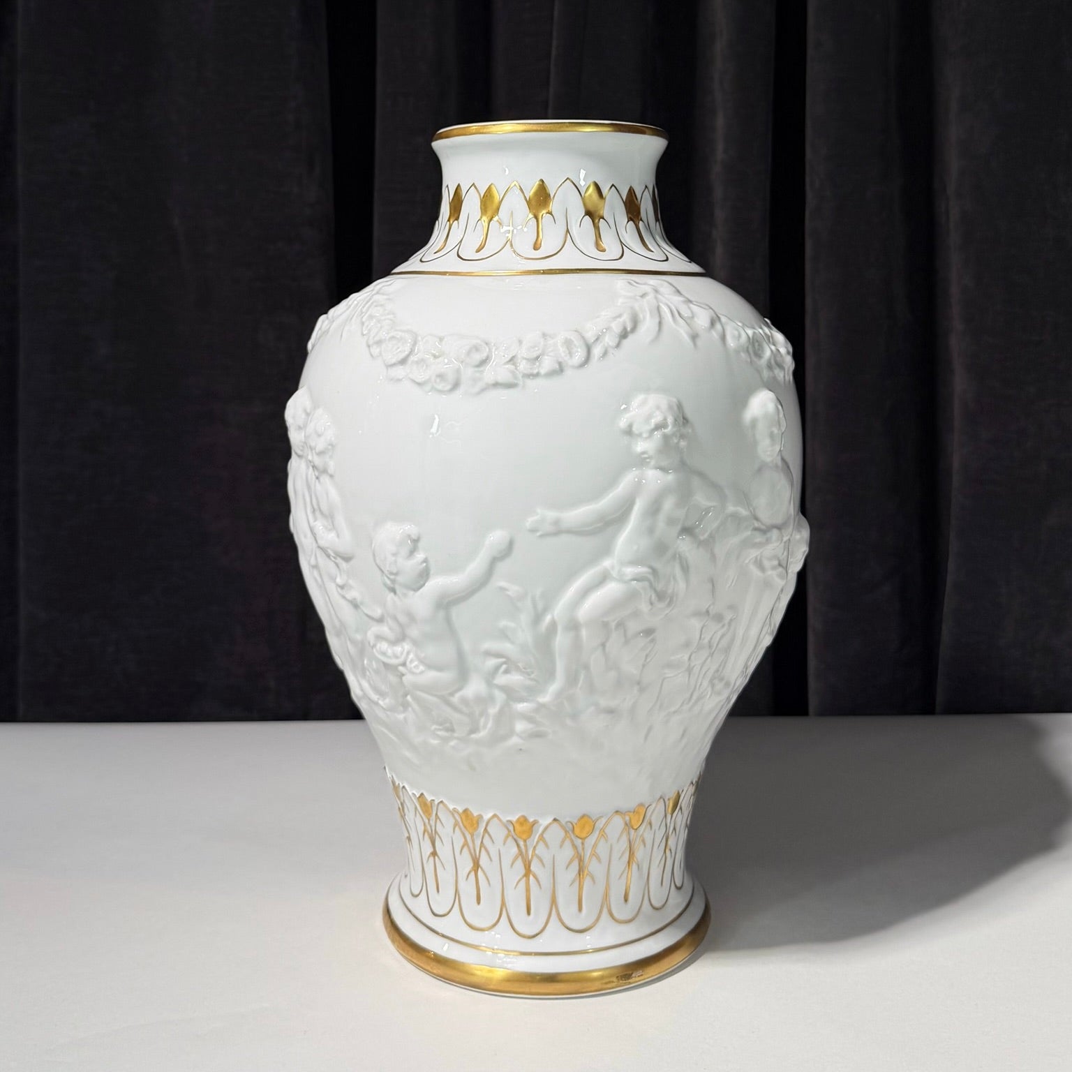 19th Century Capodimonte Glazed Ceramic Vase