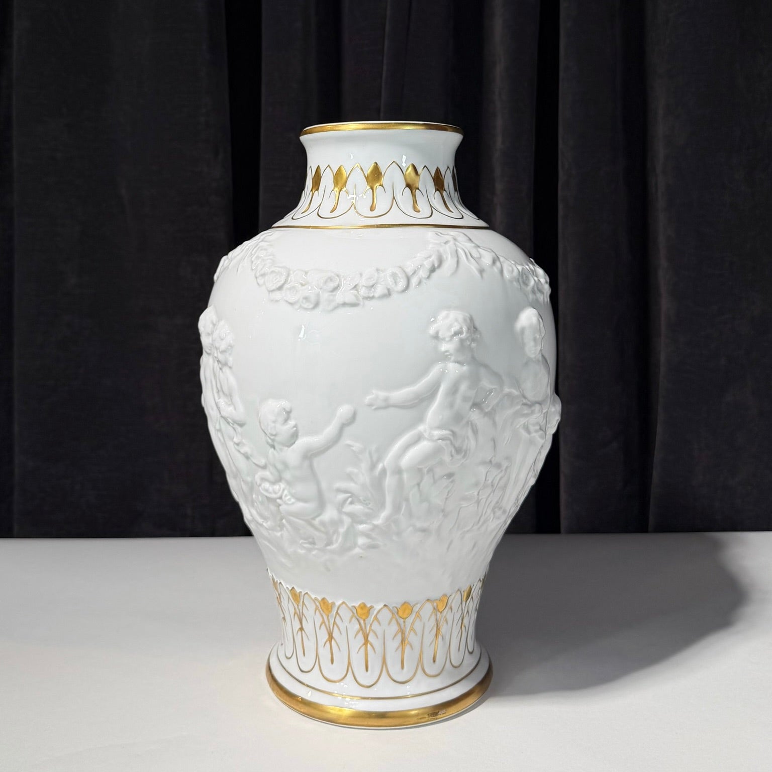 19th Century Capodimonte Glazed Ceramic Vase