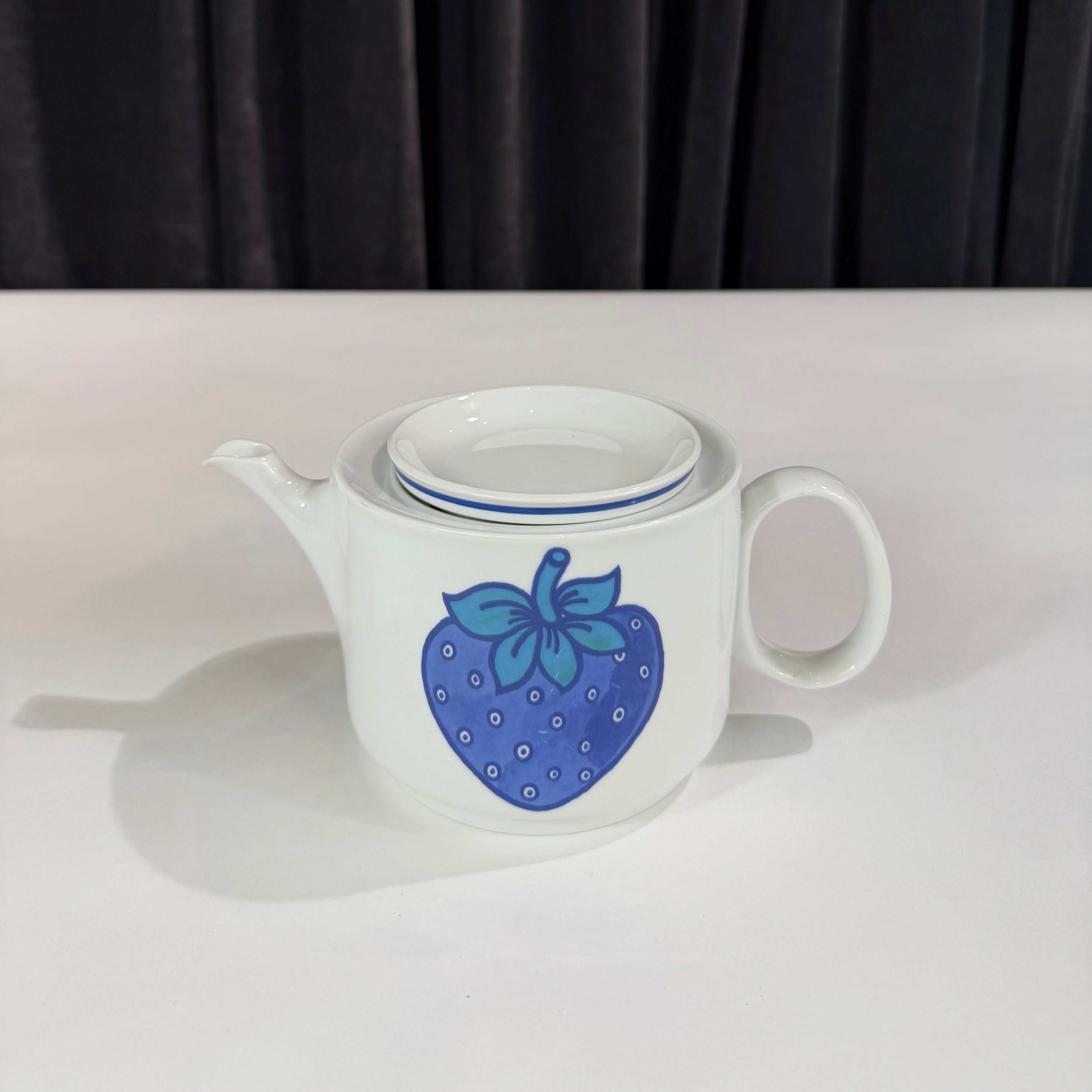 Richard Ginori "Fragoletta" Blue Strawberry Tea & Coffee Service