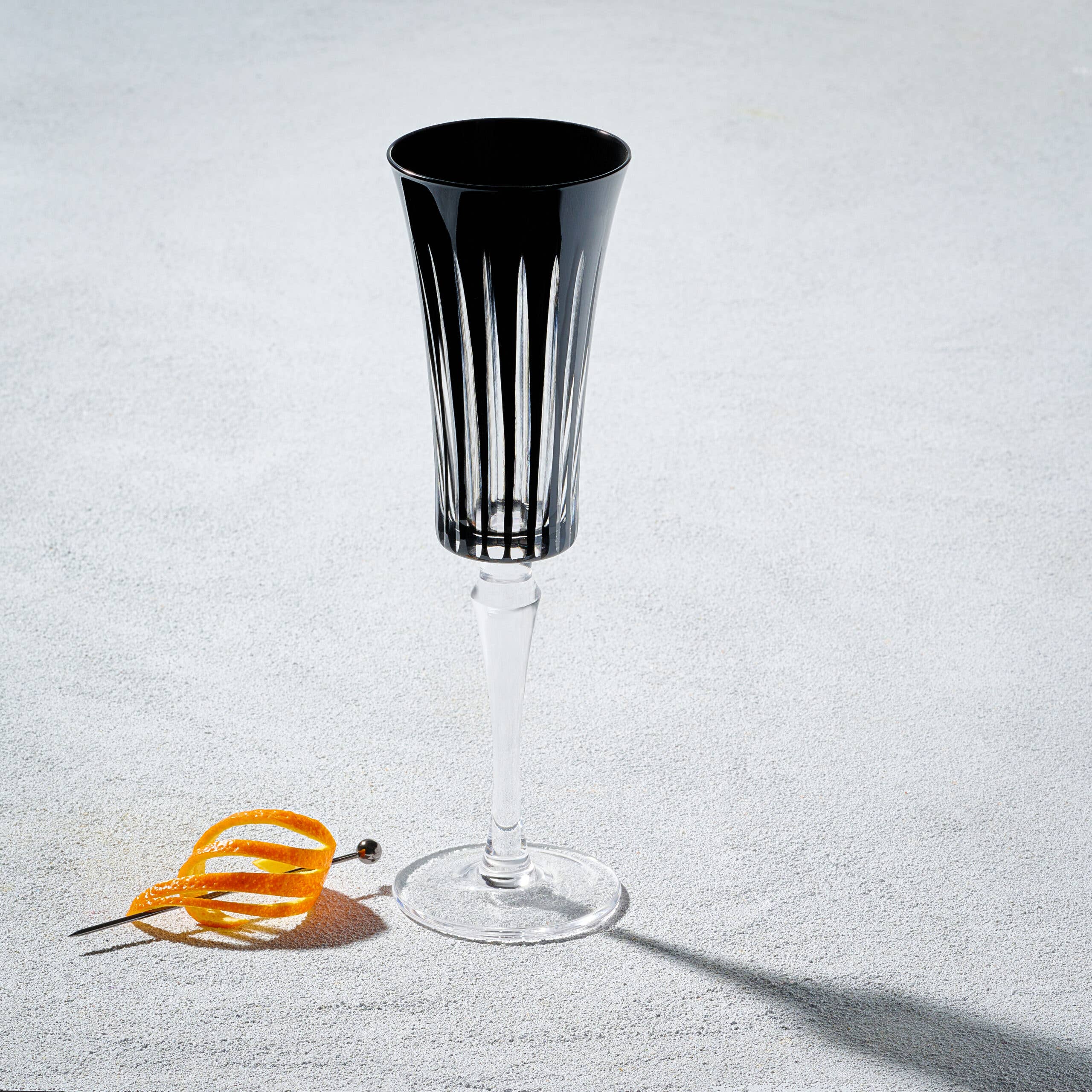 Vikko Décor - Timeless, 6oz Champagne Glass, Black