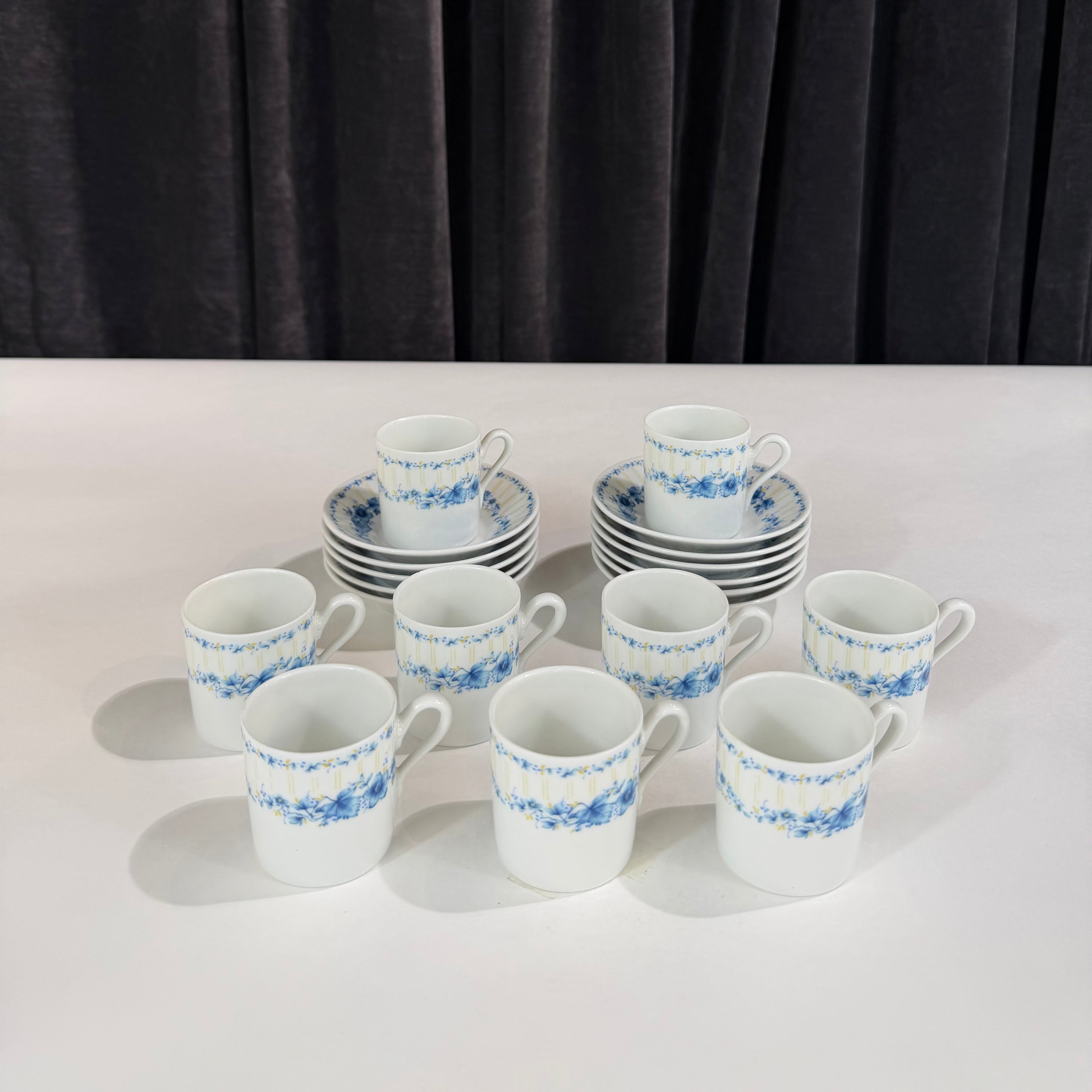 Richard Ginori Blue Flower Tea Set