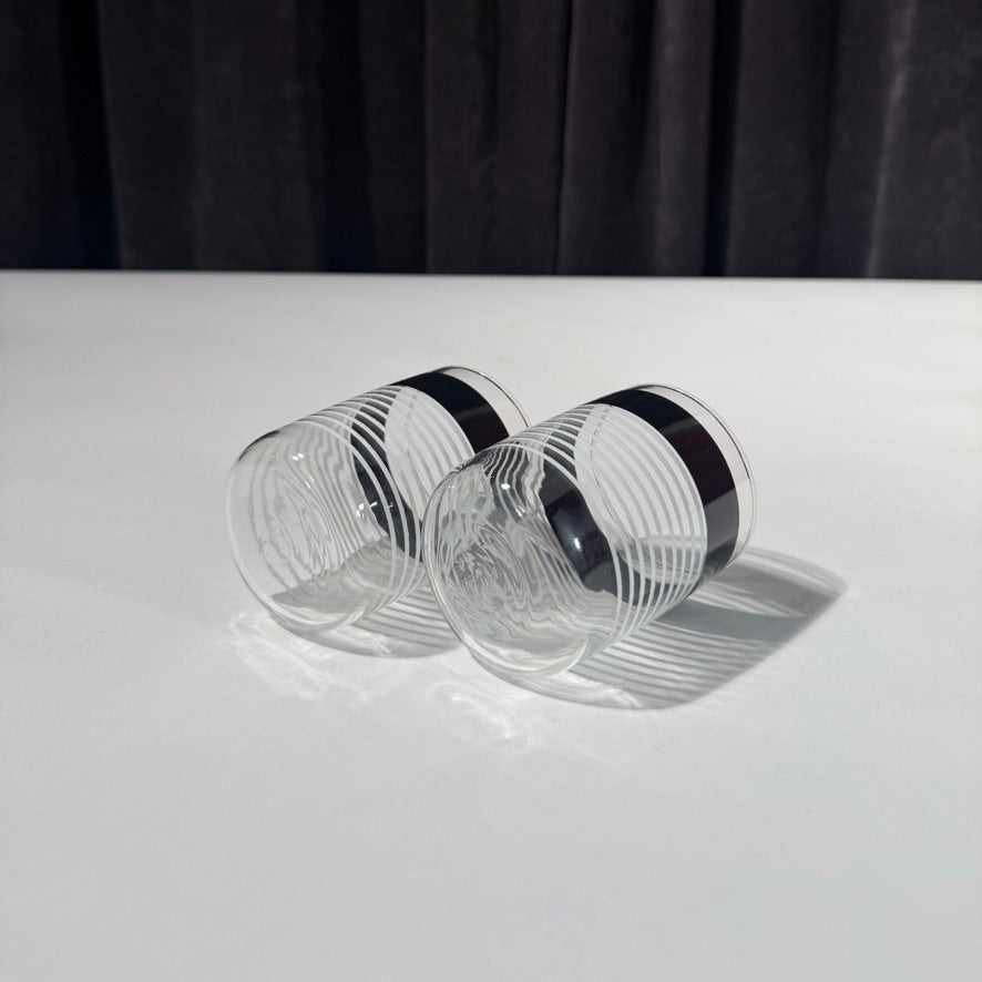 SM MCM B&W Glass pair