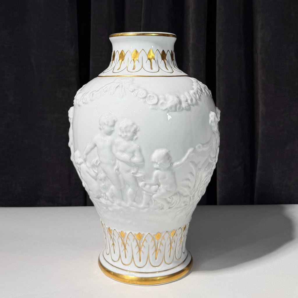 19th Century Capodimonte Glazed Ceramic Vase